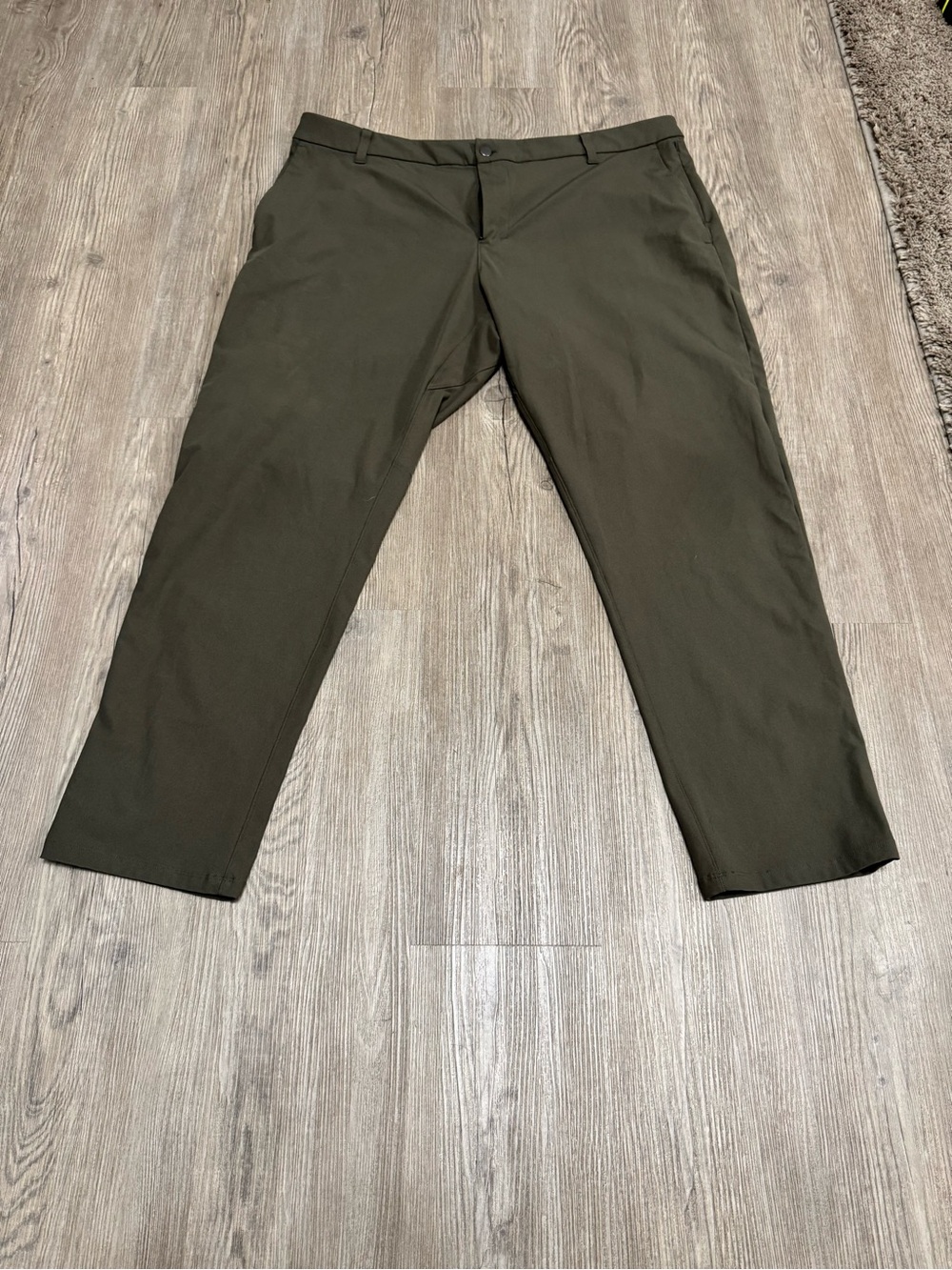 Lululemon Pants Men 42 Dark Green Commission Pant Trouser Chino Warpstreme